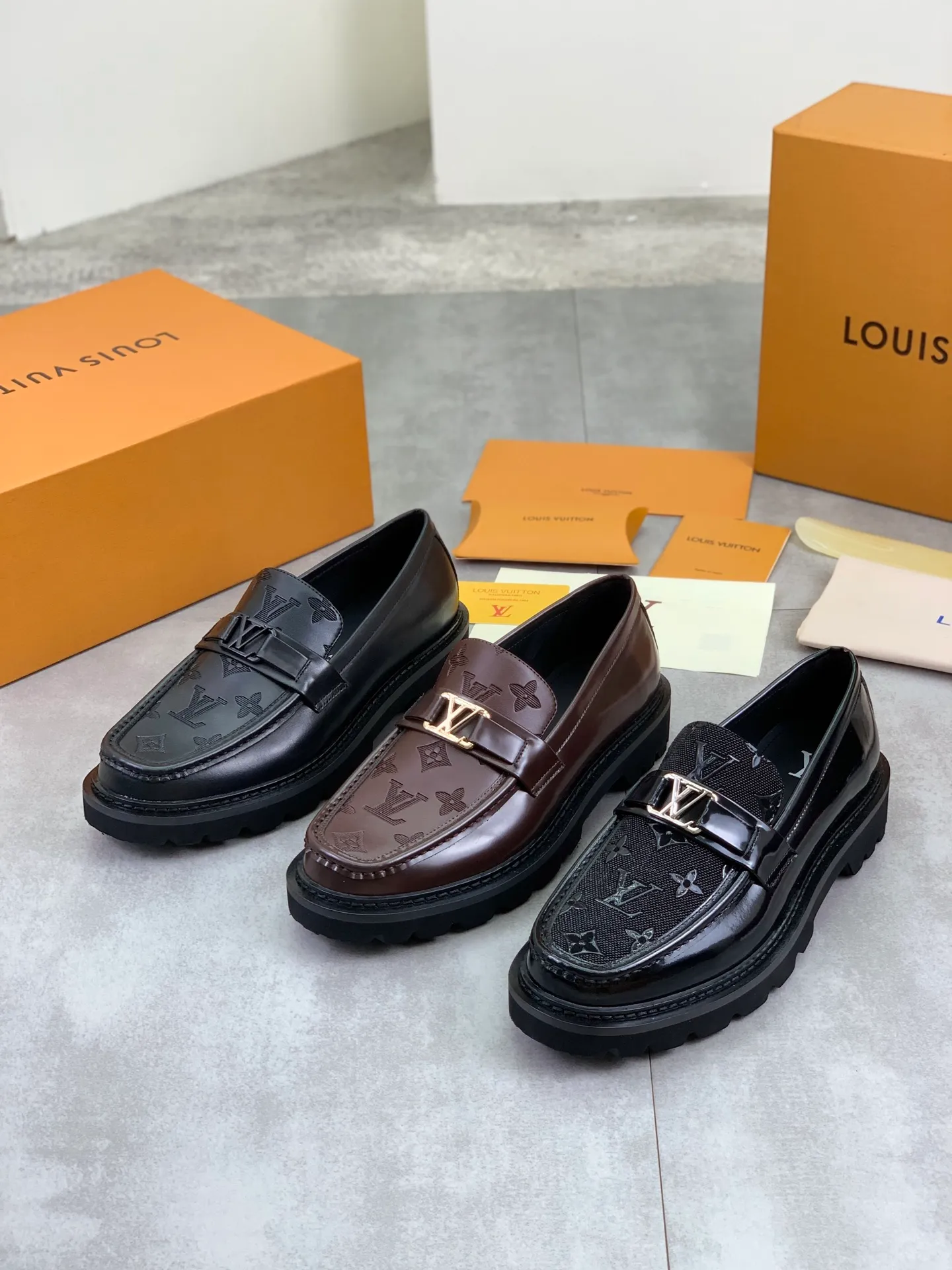 Factory price P820 💎💎💎LOUIS VUITTON [Louis Vuitton] - LV men's business casual leather shoes, luxurious and noble 👞All imported original cowhide, just to create a more comfortable wearing experience, upper: original high-end calfskin ➕Imported soft cowhide lining, original lightweight foam outsole ✔️ Color: 6️⃣colors available Size: 39-44 (38.45 46 can be customized (non-returnable)